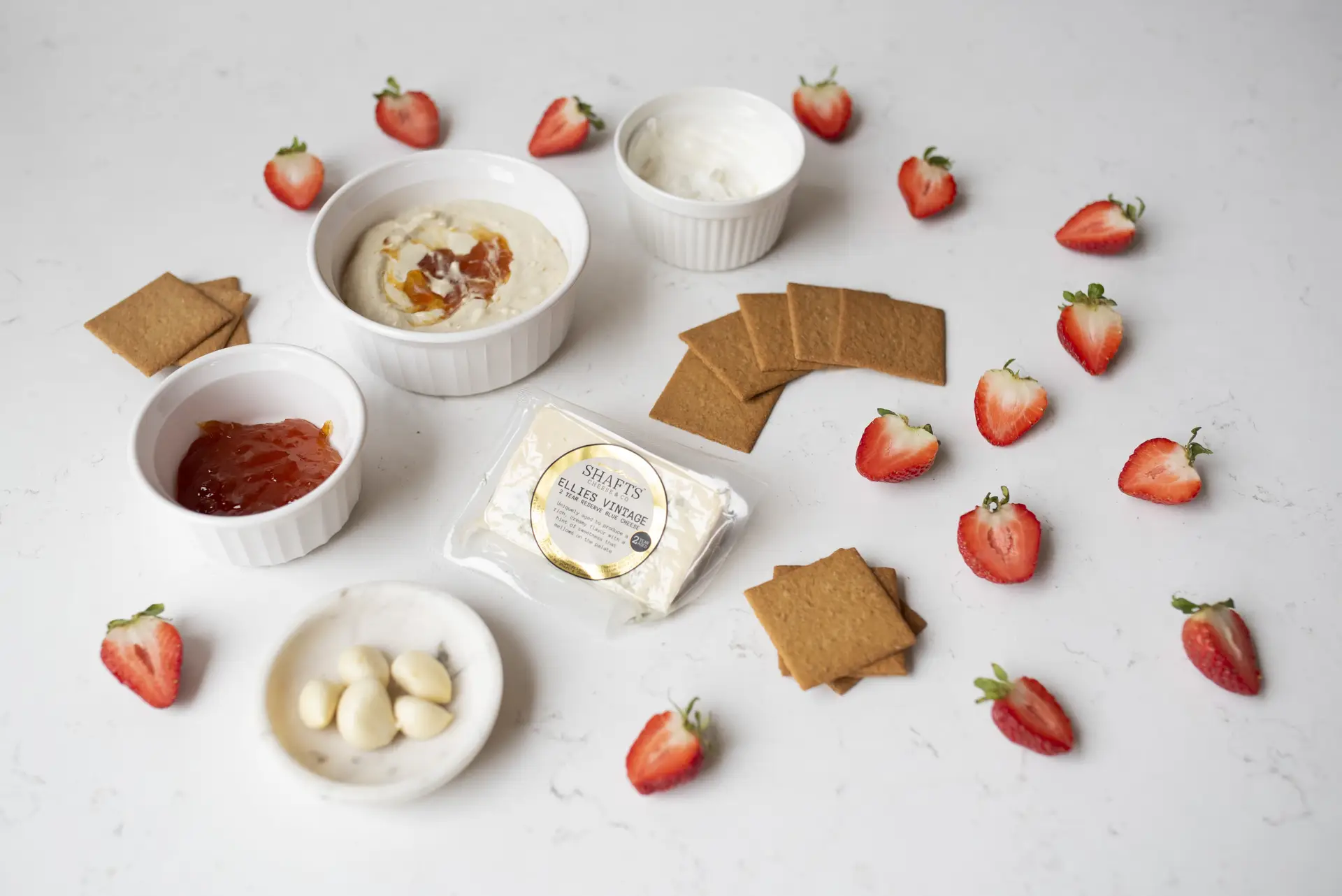 Sweet Apricot Blue Cheese Dip